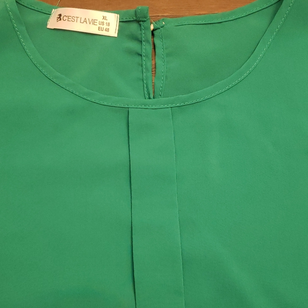 Cap sleeve Green Blouse - Picture 4 of 4
